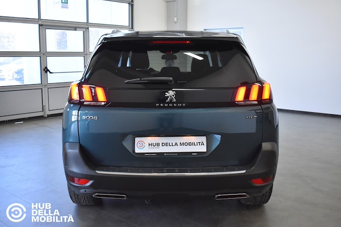 PEUGEOT 5008 BlueHDi 180 S&S EAT8 GT